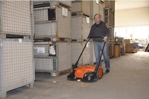 BISSELL BG677 iSweep ACCU Sweeper | 31 inch Battery Powered Sweeper